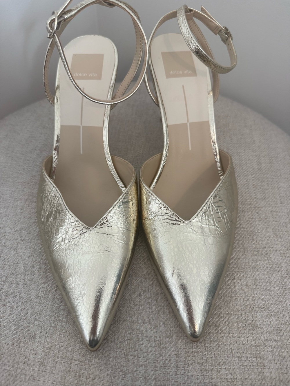 Dolce Vita Gold Metallic Keisha Ankle Strap Pumps (size 8.5) - Picture 3 of 10